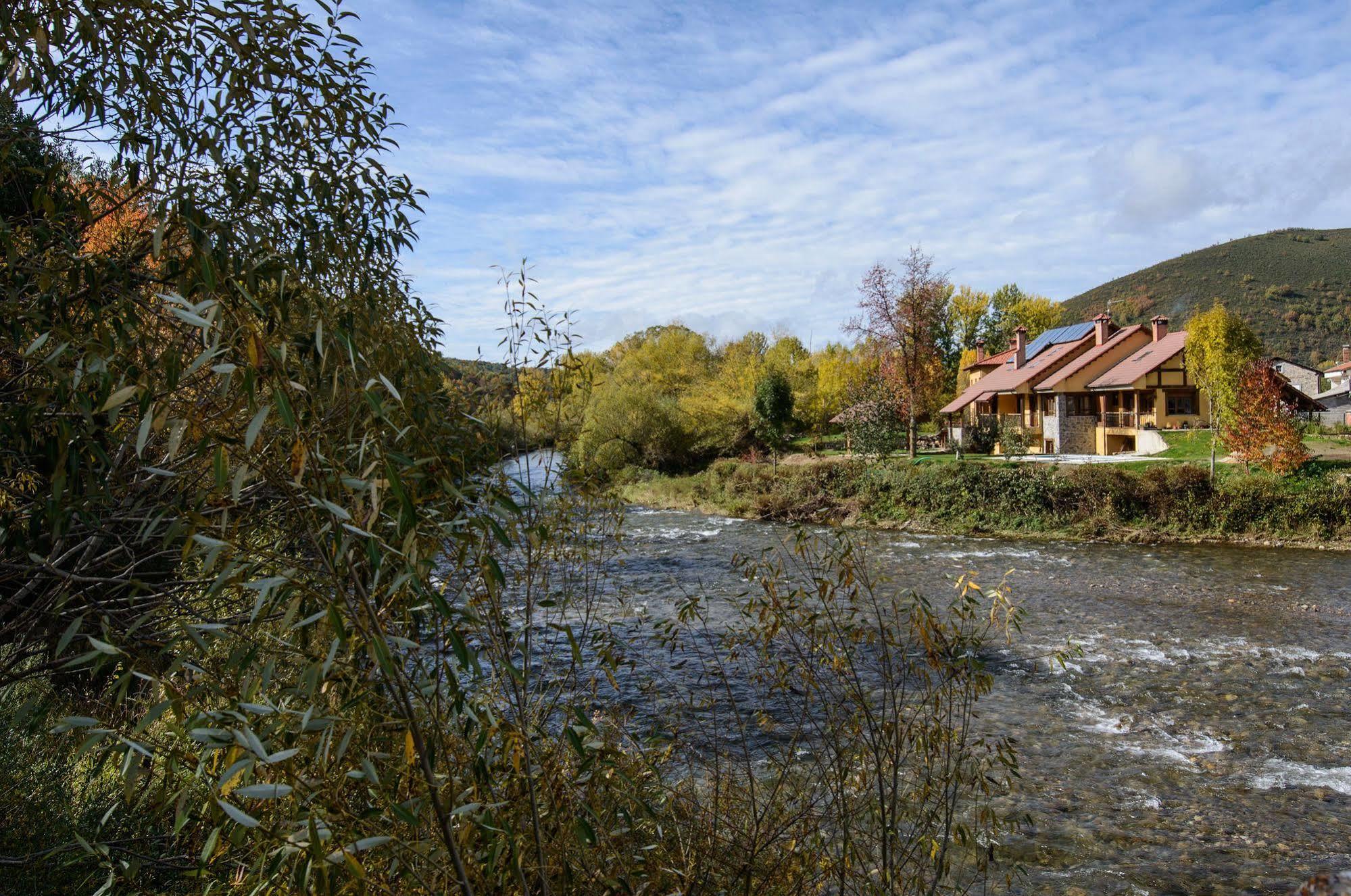 Pensjonat El Casar Del Puente Boca de Huérgano Zewnętrze zdjęcie
