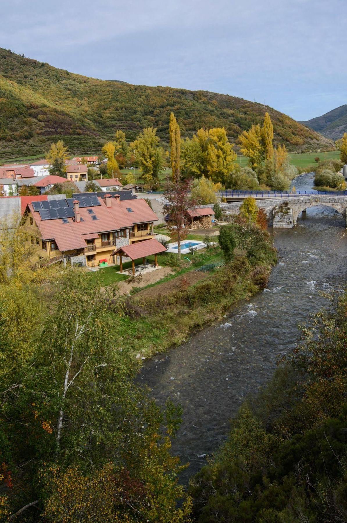 Pensjonat El Casar Del Puente Boca de Huérgano Zewnętrze zdjęcie