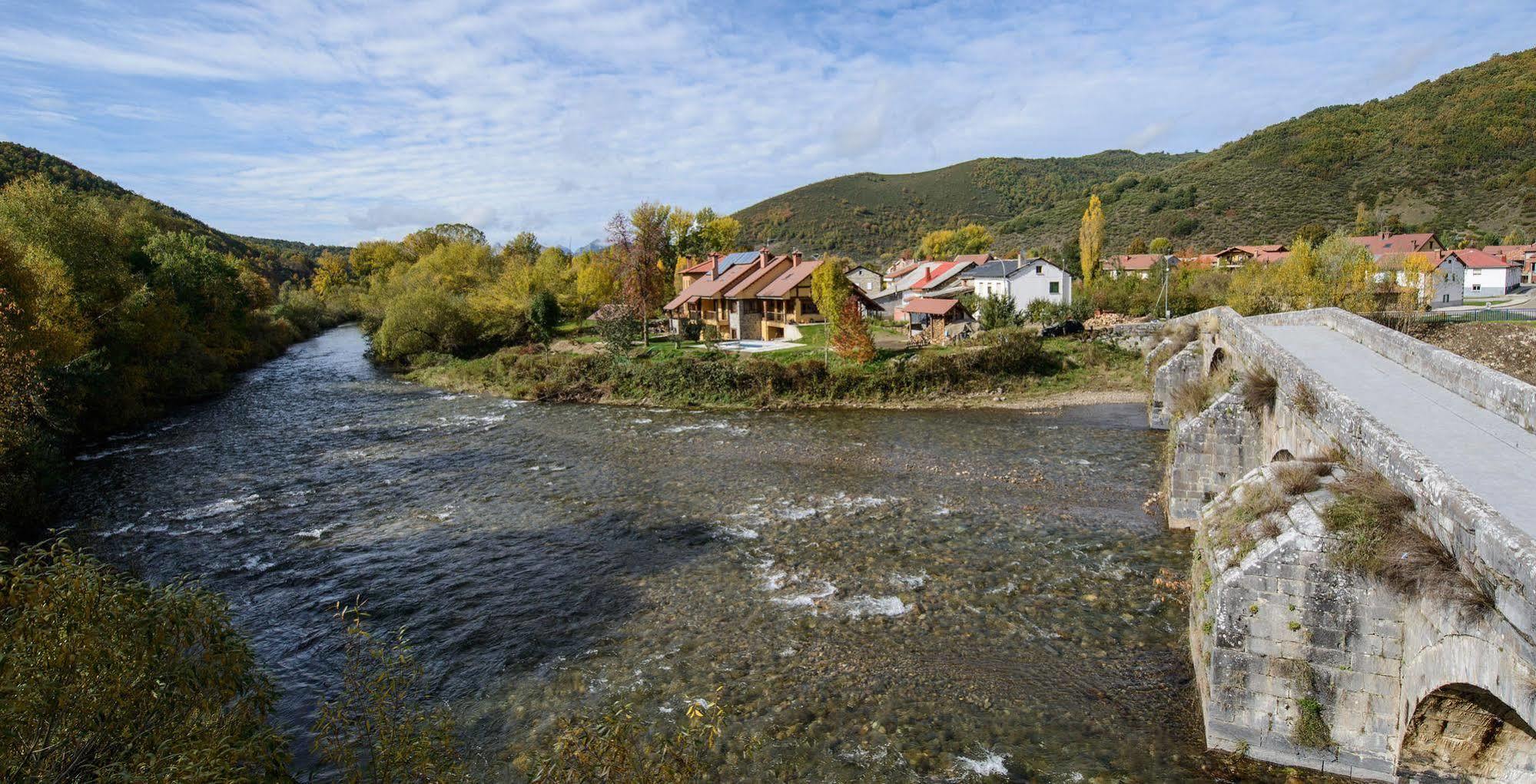 Pensjonat El Casar Del Puente Boca de Huérgano Zewnętrze zdjęcie